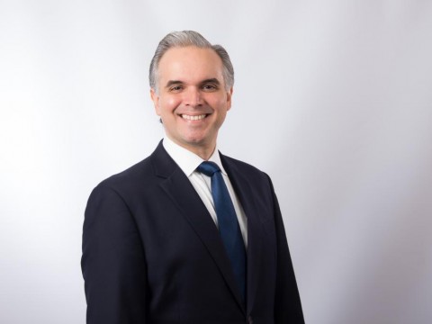 Ministro de Trabajo convoca a sectores para acuerdo sobre ajuste salarial 
