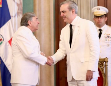 Presidente Abinader recibe cartas credenciales de tres nuevos embajadores