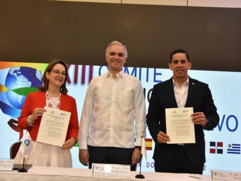 OISS firma acuerdos de colaboraci&oacute;n con Ministerio de Trabajo y CNSS
