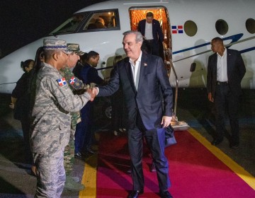 Presidente Abinader regresa de Ecuador