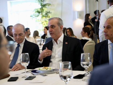 Presidente del Parque Industrial Itabo, Manuel Tavares asegura que hoy en RD existe un objetivo claro para lograr un pa&iacute;s de pleno desarrollo