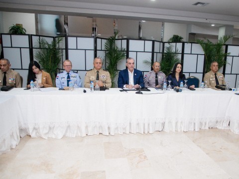 Presidente Abinader encabeza reuni&oacute;n de seguimiento al Plan de Seguridad Ciudadana