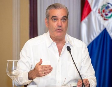  Presidente Luis Abinader anuncia que el Gobierno mantendr&aacute; sin variaci&oacute;n precios de los combustibles para la presente semana