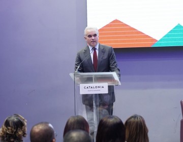 Luis Miguel De Camps afirma la alfabetizaci&oacute;n inicial  en edad oportuna es una prioridad estrat&eacute;gica del ministerio