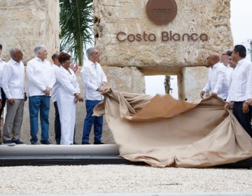  Presidente Abinader anuncia transformaci&oacute;n integral de Boca Chica con inversi&oacute;n p&uacute;blico-privada superior a RD 20,000 millones
