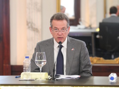 Canciller V&iacute;ctor Bison&oacute; explica por qu&eacute; la Rep&uacute;blica Dominicana no participa directamente en operaciones militares en Hait&iacute;