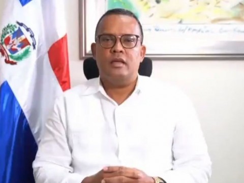 Willy Gonz&aacute;lez pide a Abinader ser designado como director del Plan Social
