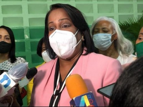 Presidenta de la ADP dice inicio del a&ntilde;o escolar a distancia es un reto para docentes