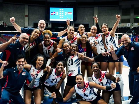 Reinas del Caribe se imponen a Pa&iacute;ses Bajos en cinco sets