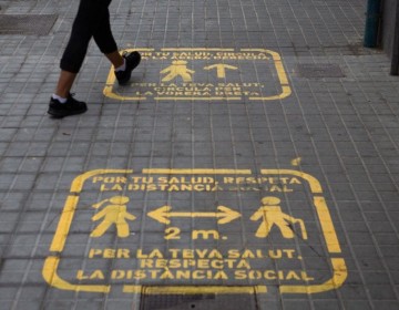 Encuentran coronavirus "viable" en el aire a casi 5 metros de un paciente