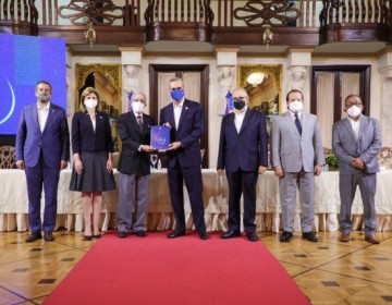 Pacto del Agua incluye construcci&oacute;n de nueve presas y 58 acueductos