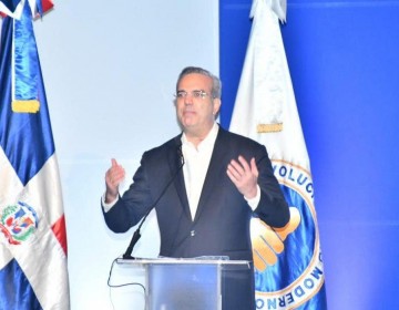 Abinader dice preocupaci&oacute;n por fideicomiso es que se sepa el real costo de Punta Catalina