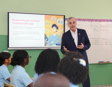 Presidente Abinader da seguimiento a la docencia de Educaci&oacute;n Moral, C&iacute;vica y &Eacute;tica Ciudadana y destaca su aporte a la formaci&oacute;n de mejores ciudadanos y dominicanos