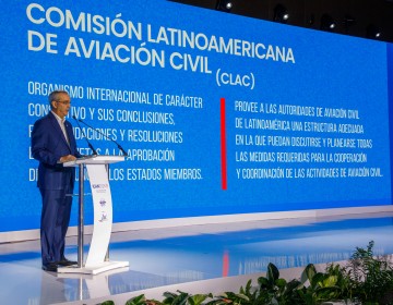Presidente Abinader dice &ldquo;sin conectividad a&eacute;rea no hay &eacute;xito en turismo&rdquo;; reitera firme posici&oacute;n de RD como referente regional en aviaci&oacute;n civil