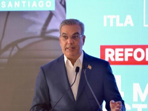 Abinader revela que busca ponerle un "candado" a la Constituci&oacute;n