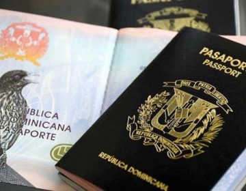 Abinader dice servicio de pasaportes mejorar&aacute; significativamente en los pr&oacute;ximos meses