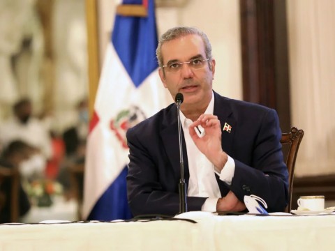 Presidente Luis Abinader reafirma compromiso con la seguridad y soberan&iacute;a de la Rep&uacute;blica Dominicana 