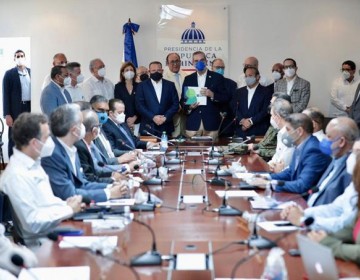 Presidente Abinader encabeza consejo de ministros esta tarde 