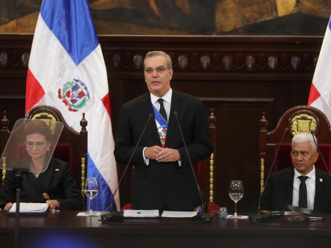Gobierno empuja en Miches y Bergant&iacute;n