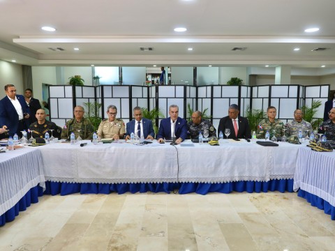 Presidente Abinader encabeza reuni&oacute;n de seguimiento al Plan de Seguridad Ciudadana