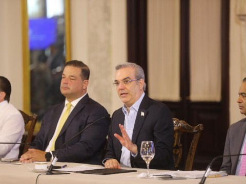 Presidente Abinader proyecta en 4 a&ntilde;os RD logre meta de que no exista vertedero a cielo abierto