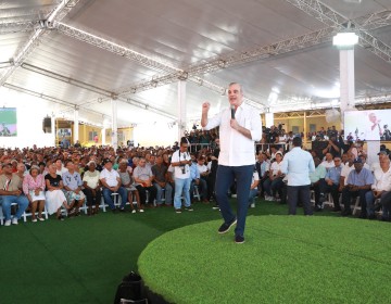 Gobierno lanza proyecto de titulaci&oacute;n en el norte del Distrito Nacional, beneficiando a m&aacute;s de 30,000 personas