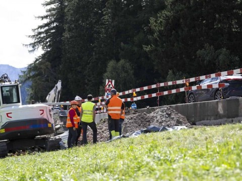 Cuatro muertos y 40 heridos en accidente de un autob&uacute;s de turistas neerlandeses en Suiza