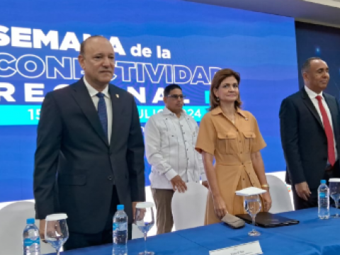 Ayuntamientos facilitar&aacute;n instalaci&oacute;n de infraestructura de conectividad en el Cibao