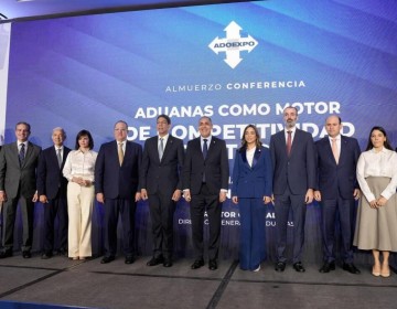 Aduanas fortalece competitividad de las exportaciones dominicanas