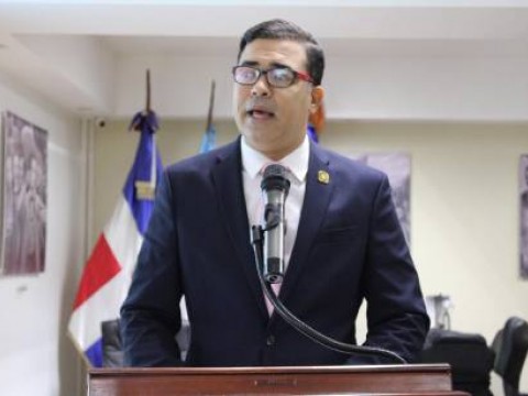 Pesebre vs. vitrina: Navidad dominicana, identidad y pertenencia