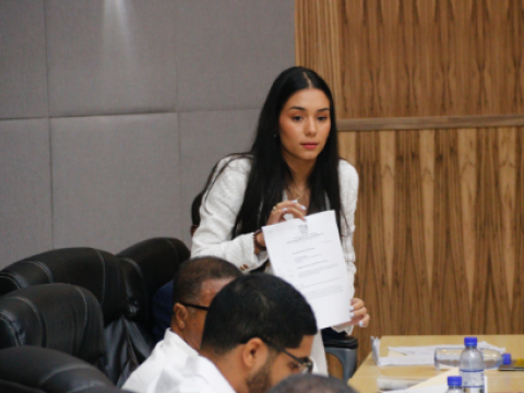 Regidora PRM por SDE se opone al uso de suelo para nueva estaci&oacute;n de combustibles