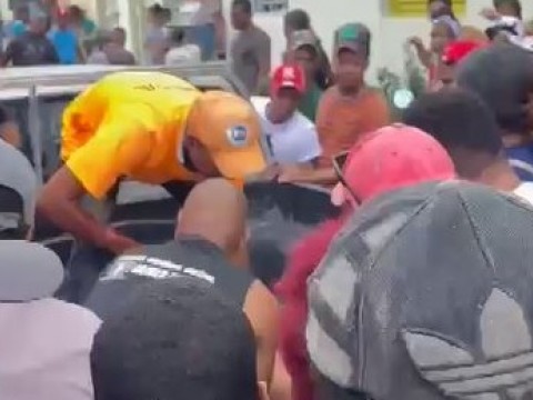 Velan restos de victimas en masacre de Higuey 