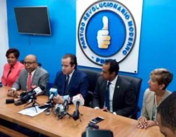 Al menos 60 precandidatos renuncian a participar en primarias del PRM