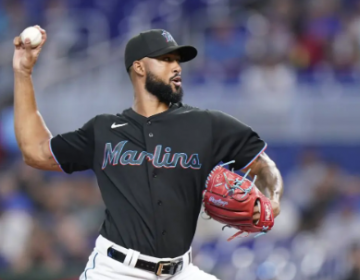 Alc&aacute;ntara lidera lucha por Cy Young