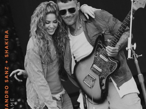 ALEJANDRO SANZ Y SHAKIRA PONEN VIDEO CONCEPTO A "B&Eacute;SAME"