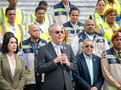  Presidente Abinader felicita al COE y a todos los organismos de socorro, instituciones p&uacute;blicas y privadas por la coordinaci&oacute;n del Simulacro Nacional