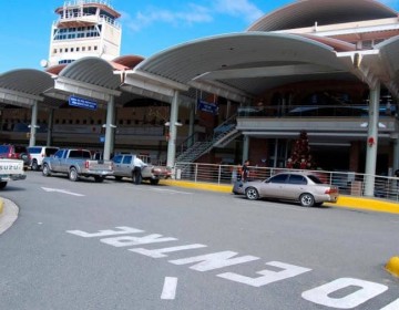 Varios heridos durante incidente entre civiles y agentes de Digesett en el aeropuerto del Cibao