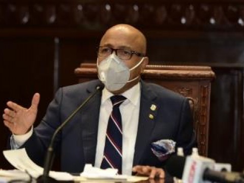 Diputados aprueban en unanimidad proyecto de ley que regula lengua de se&ntilde;as y sistema Braille en RD
