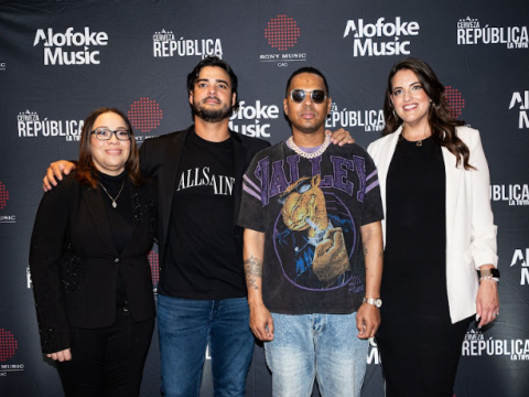 SONY MUSIC CAC Y ALOFOKE MUSIC MARCAN UNA NUEVA ERA CON CELEBRACI&Oacute;N EN MIAMI