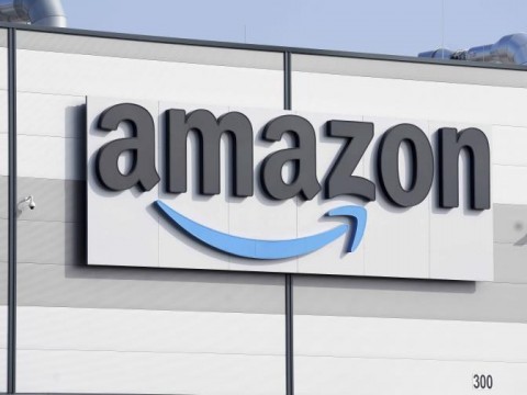 Francia multa a Amazon por monitoreo "intrusivo" del personal