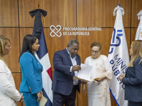 Implementar&aacute;n piloto para inserci&oacute;n laboral de mujeres en situaci&oacute;n de violencia