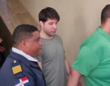 Juez otorga libertad pura y simple al actor Andr&eacute;s Castillo