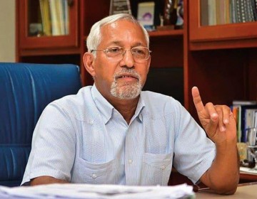 &Aacute;ngel Hern&aacute;ndez: "Es inexplicable que todav&iacute;a existan escuelas que no tienen un sanitario adecuado"