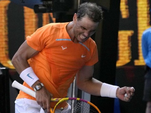 Nadal sufre para ganar en 1ra ronda de Australia