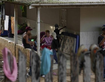 Migrantes hacen una pausa en la Amazon&iacute;a ahora que llegar a Estados Unidos es m&aacute;s complicado