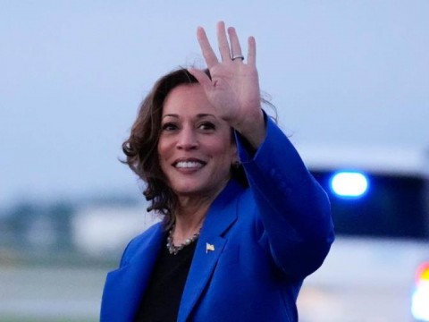 Opiniones favorables hacia Kamala Harris han aumentado este verano, seg&uacute;n encuesta