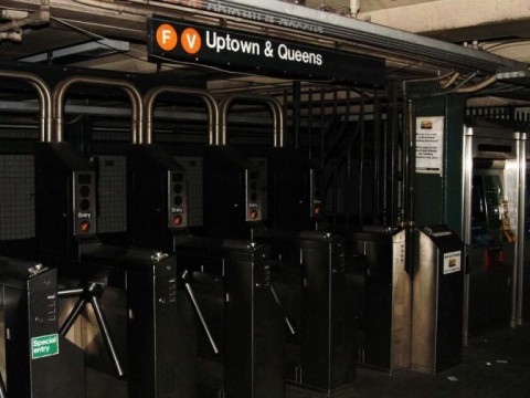 Un breve apag&oacute;n afecta metro y elevadores en Nueva York