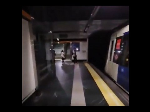 Apag&oacute;n masivo afecta trenes, aeropuertos, f&aacute;bricas y comercios en Espa&ntilde;a y Portugal