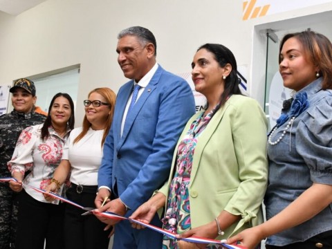 Interior y Polic&iacute;a abre oficina regional Azua