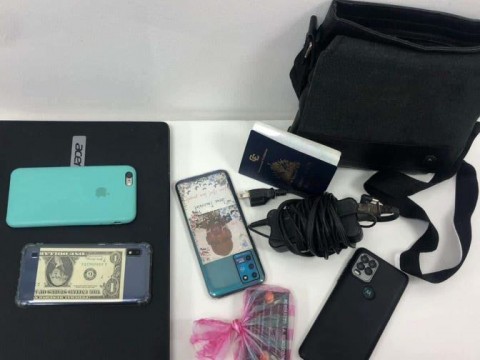 Migraci&oacute;n apresa a tres haitianos por falsificaci&oacute;n de carnets migratorios